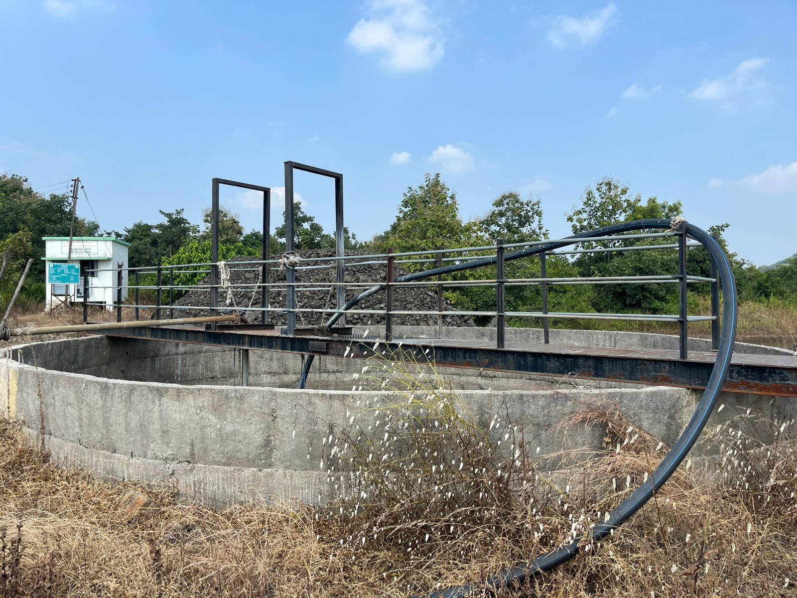 तालाव प्रकल्प